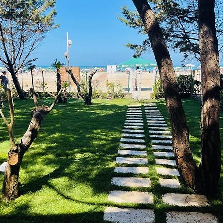 Marlis' Home Golem  Bagian luar foto