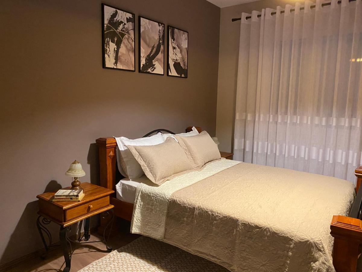 Marlis' Home Golem  Bagian luar foto