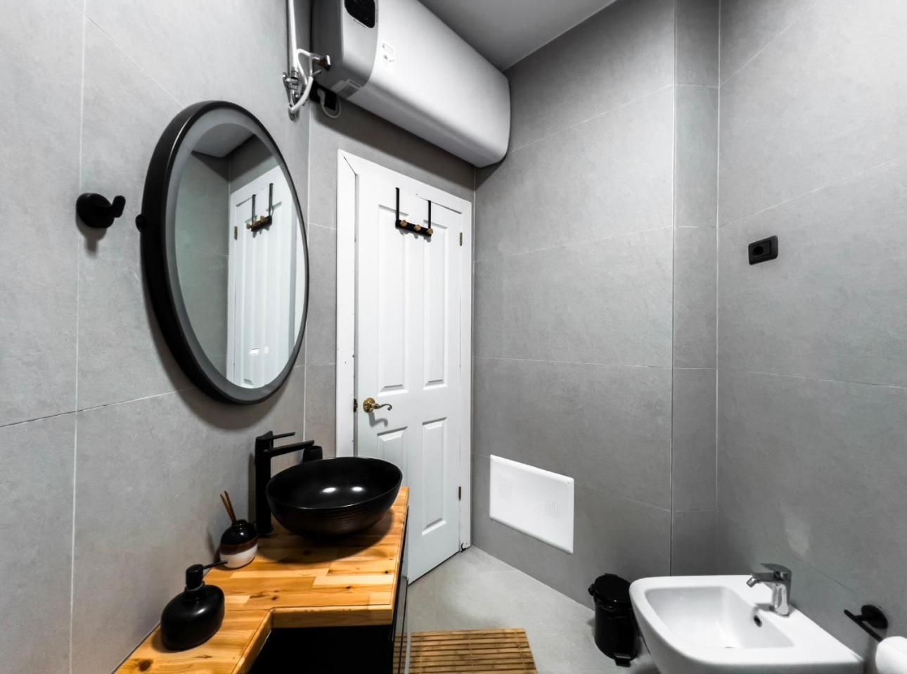 Marlis' Home Golem  Bagian luar foto