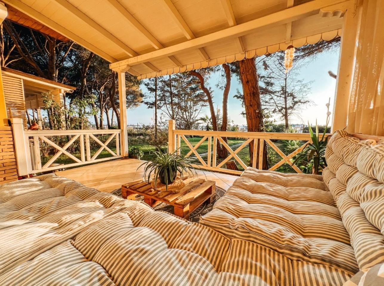 Marlis' Home Golem  Bagian luar foto
